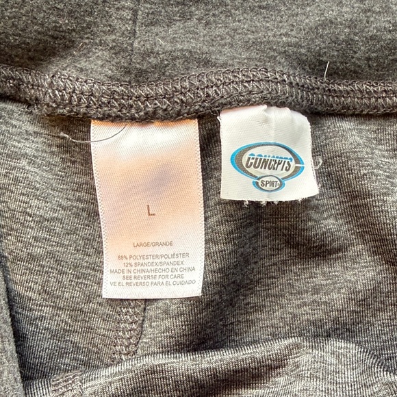 Lions 🦁 Leggings - Picture 4 of 4